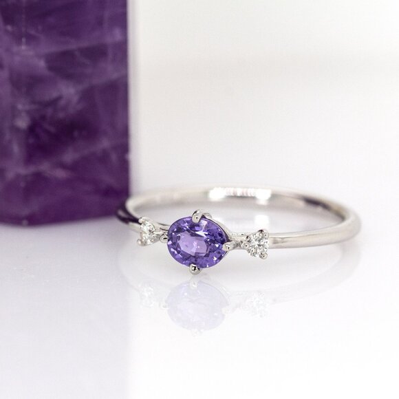 Purple Sapphire Ring with Earth Mined Diamonds in 14K Solid Gold - Picture 5 of 9